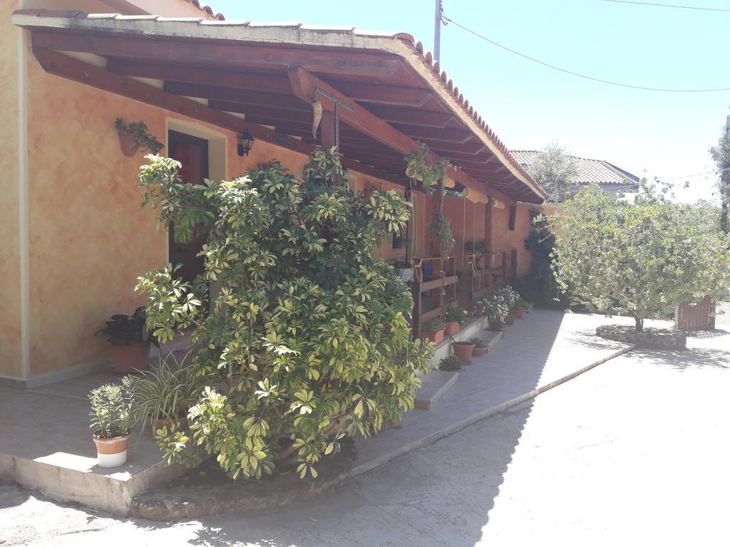Domu De Palla- Iun-E5167 Bauladu Exterior photo
